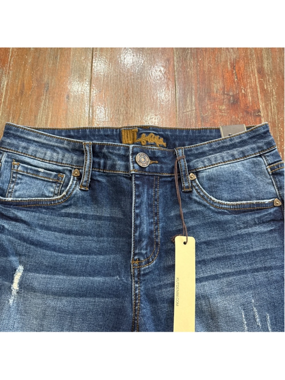 KUT from the Kloth Katy Boyfriend Denim Shorts - Distressed Size 2 NWT - Picture 2 of 11